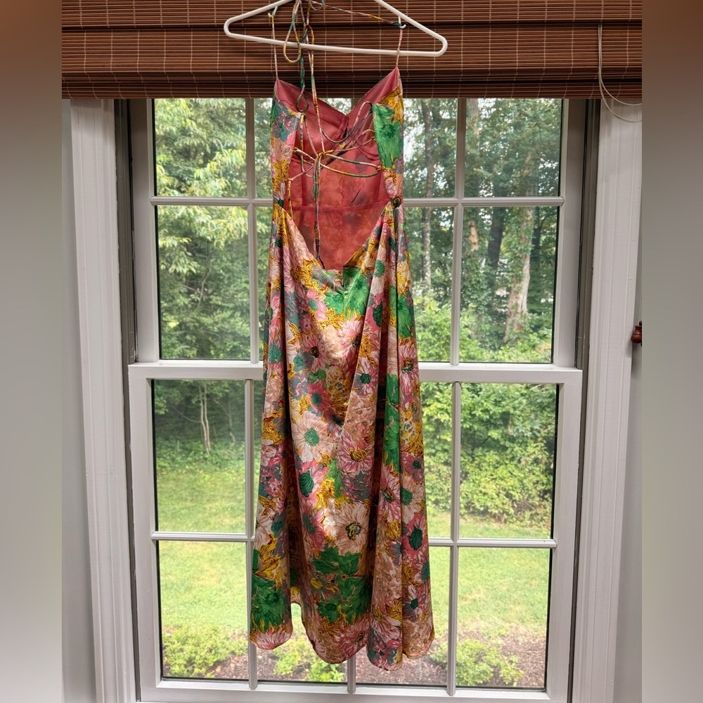 Astr The Label Gala Bustier Cross Strap Floral Midi Dress - Picture 6 of 8